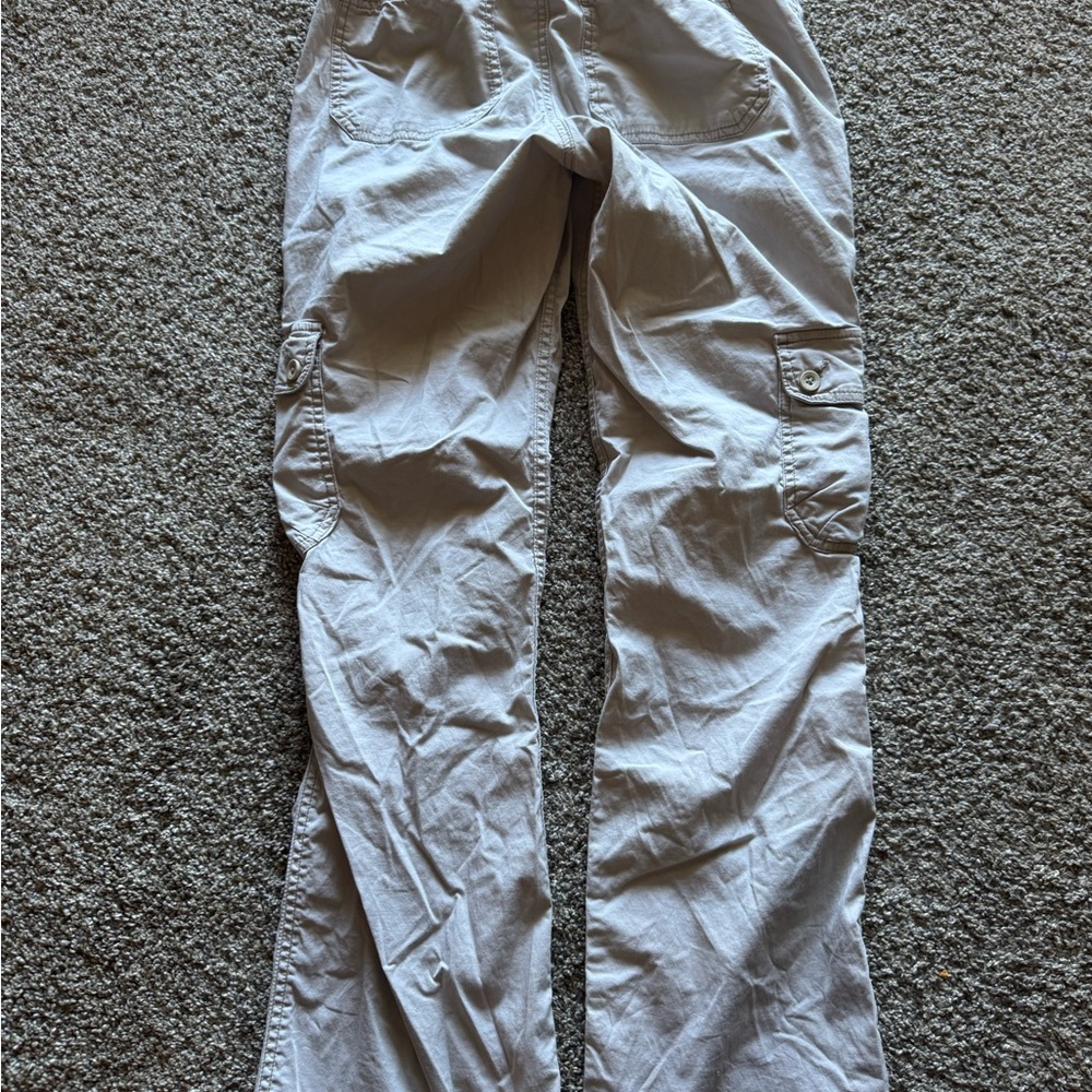 Hollister womens Light tan Cargo Pants - Picture 3 of 3